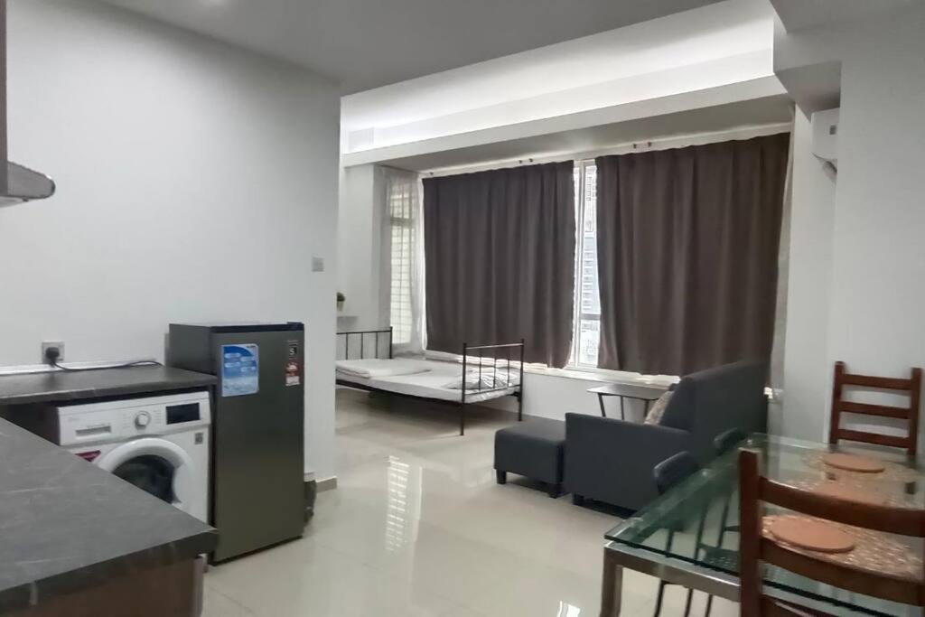 Klcc Newly Renovated Apartment Куала-Лумпур Екстер'єр фото